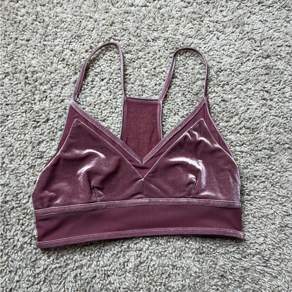 ALO yoga velvet bra